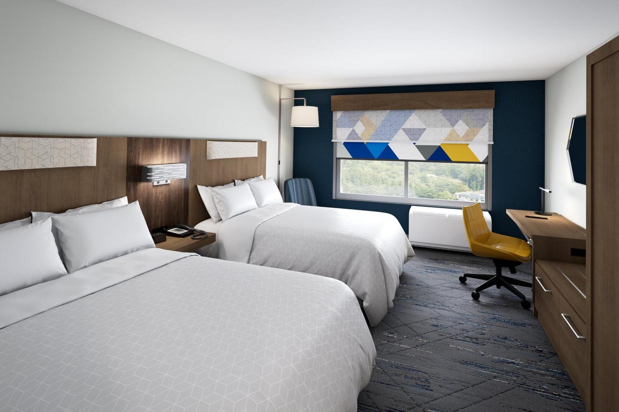 Express & Chicago - By Ihg